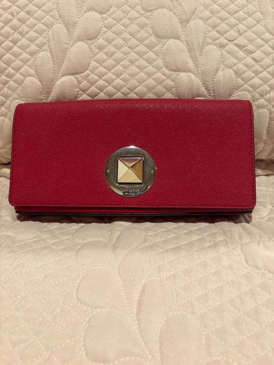 kate spade Handbags - Kate Spade New York Newbury Lane Keira Clutch Red